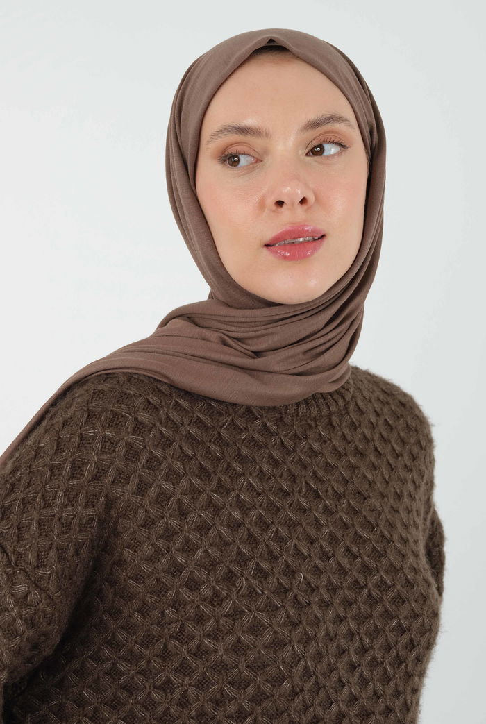 Combed Cotton Shawl Dark Hazelnut