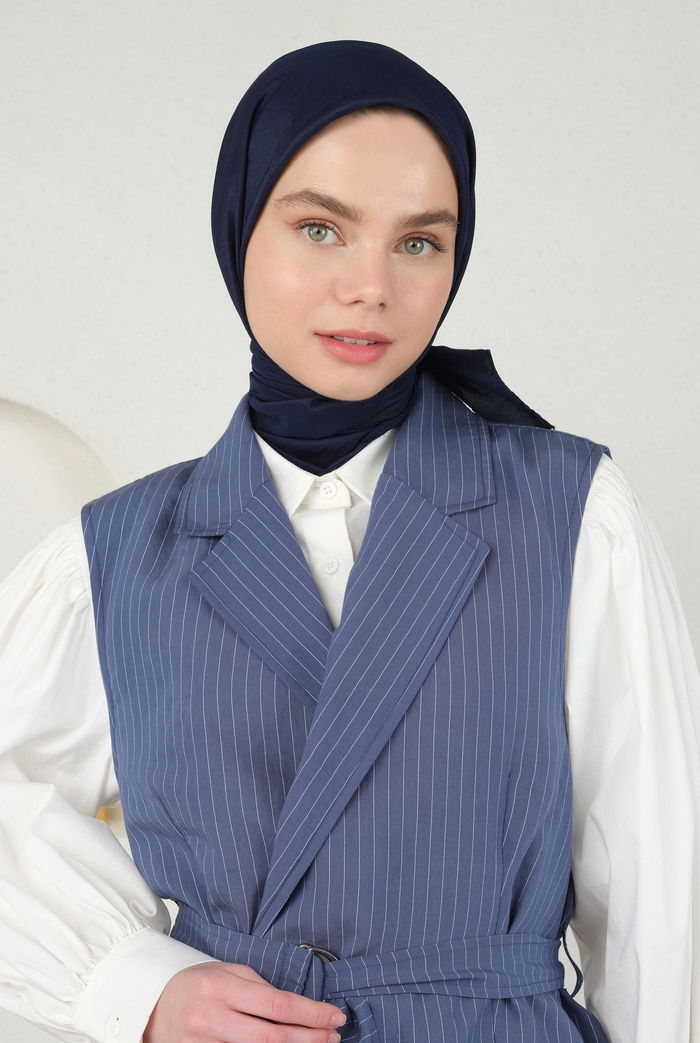 Soft Wrinkle Scarf Office Navy Blue